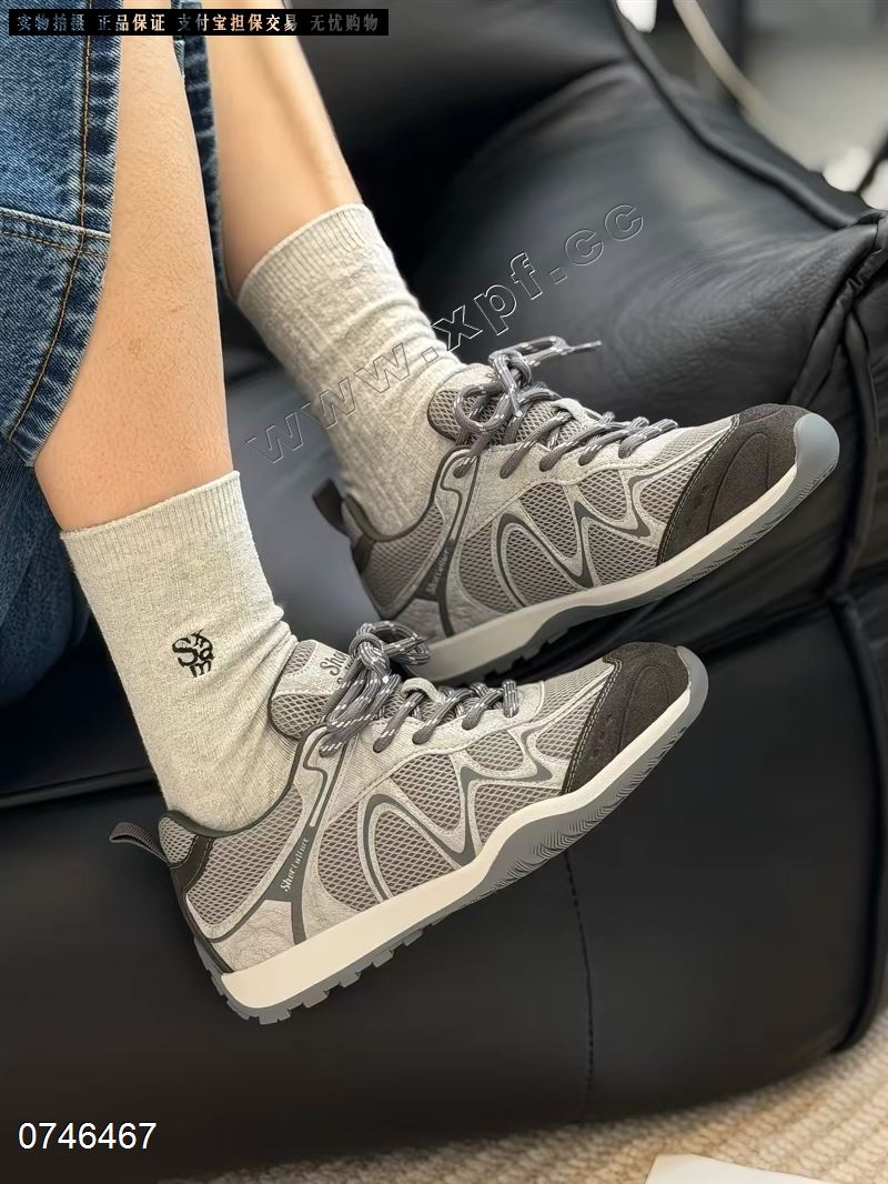 𝐑𝐄𝐓𝐀 𝐕𝐈𝐕𝐈  03295