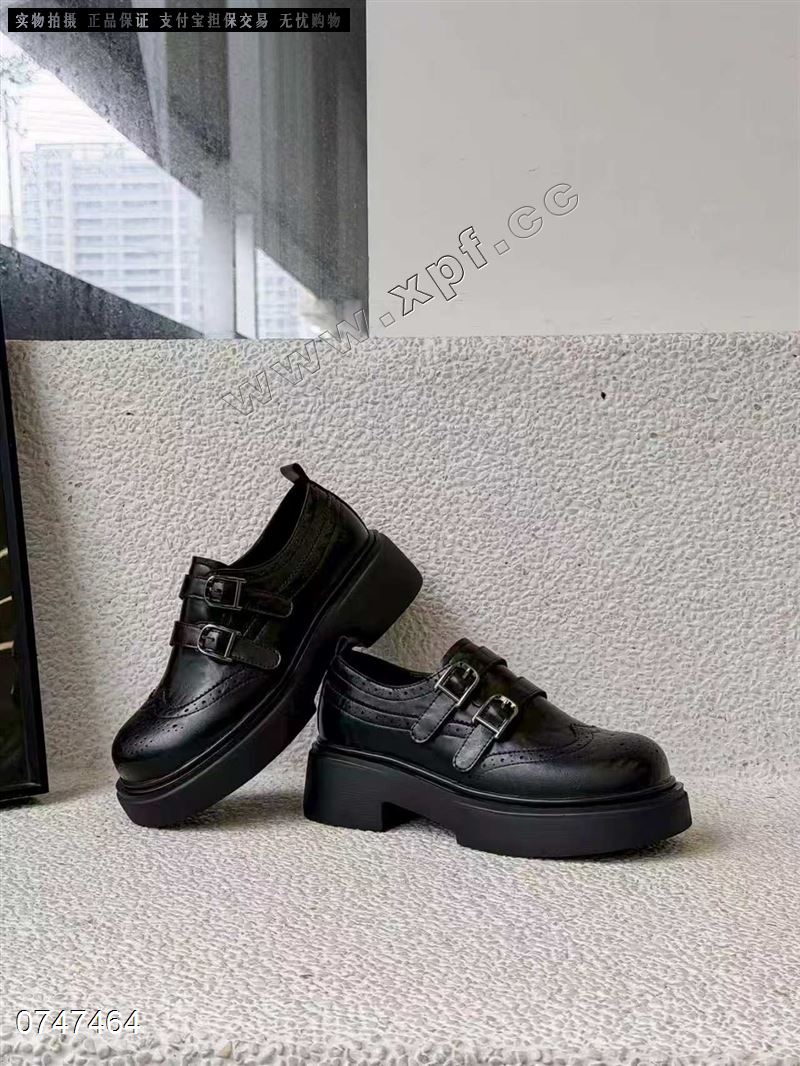 时尚单鞋乐福鞋