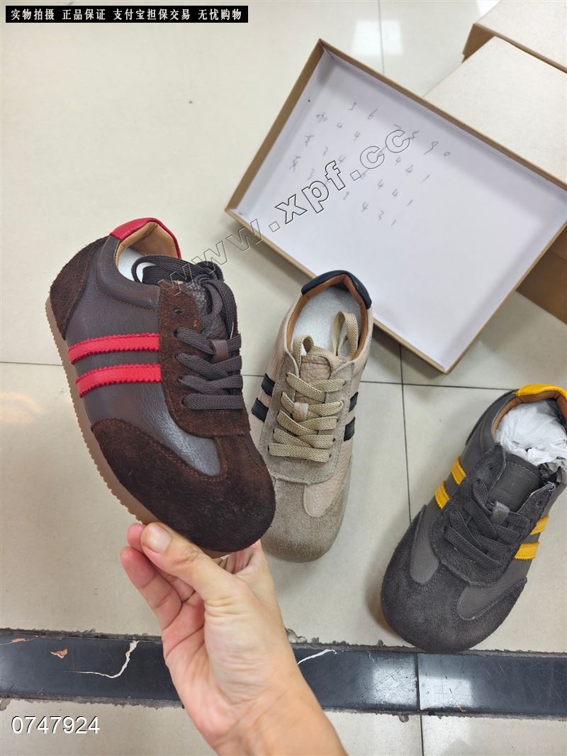 头层牛皮休闲鞋