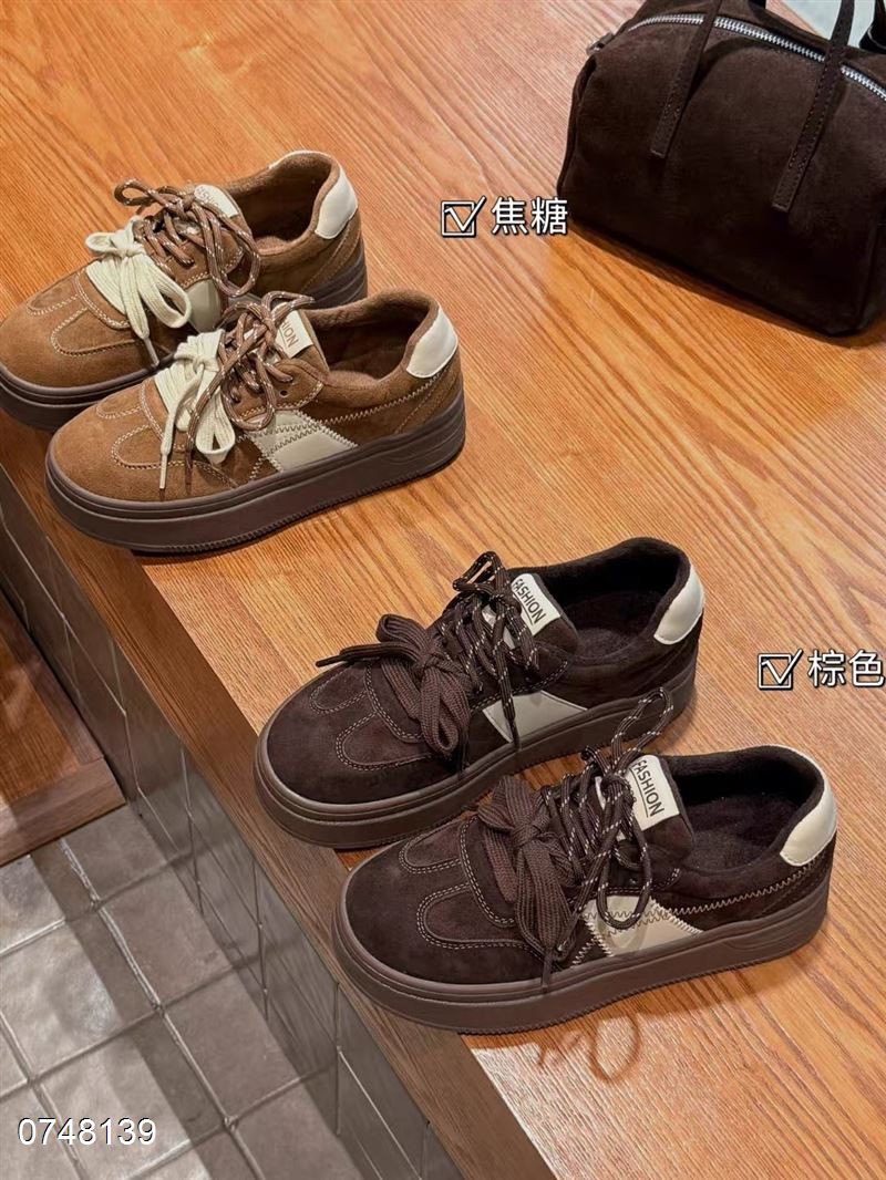 新款休闲鞋百搭休闲复古德训鞋3257