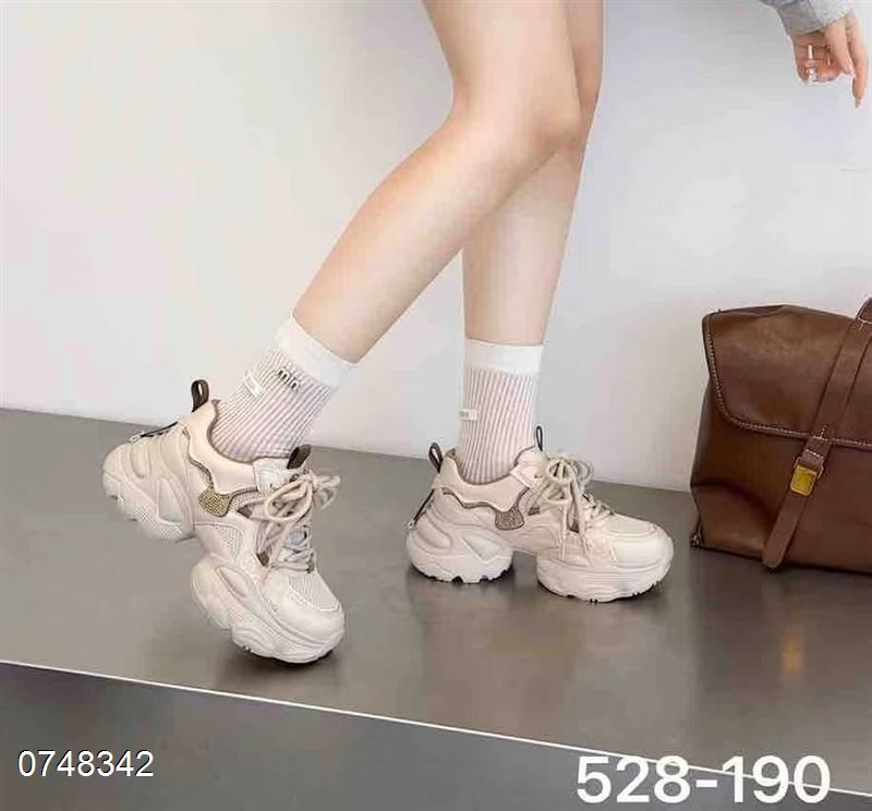 法缇莎  爹鞋55666778秒杀