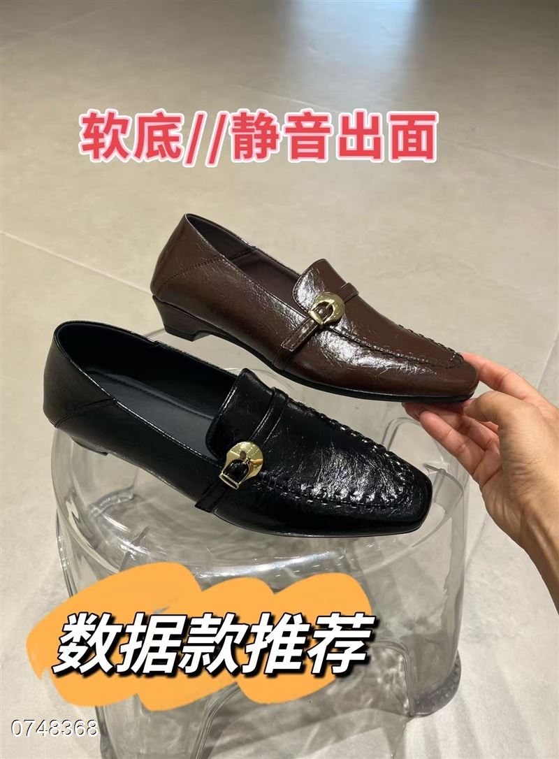 时尚单鞋