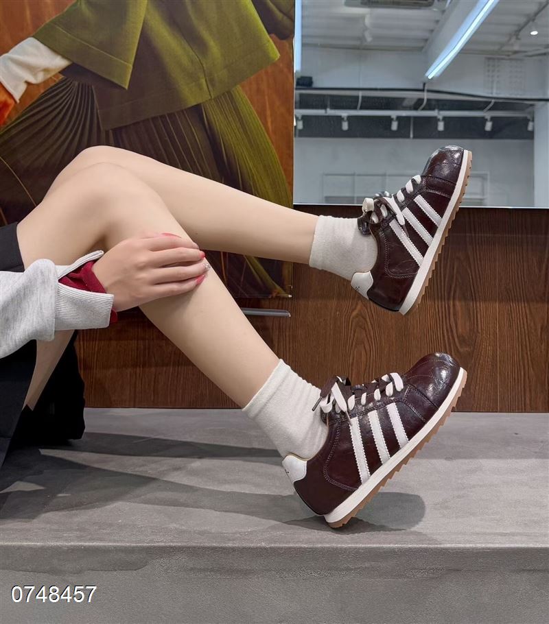 百莉萱25776