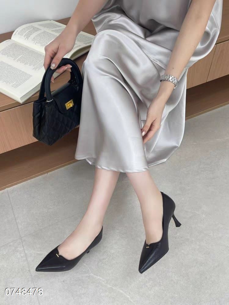 卡丝露106
