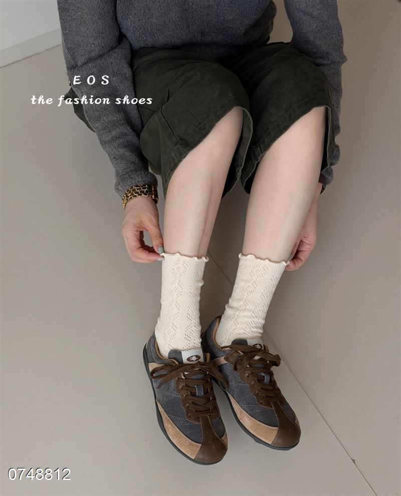 EOS 26122-5