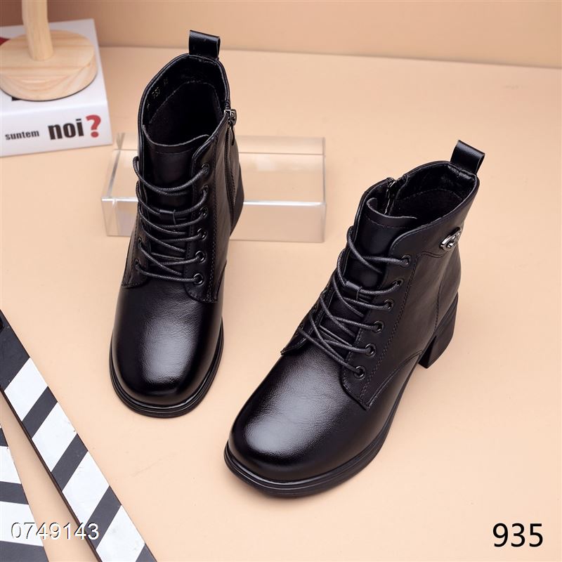 新款加棉短靴935