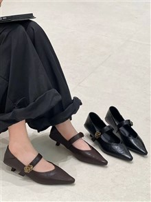 高挑