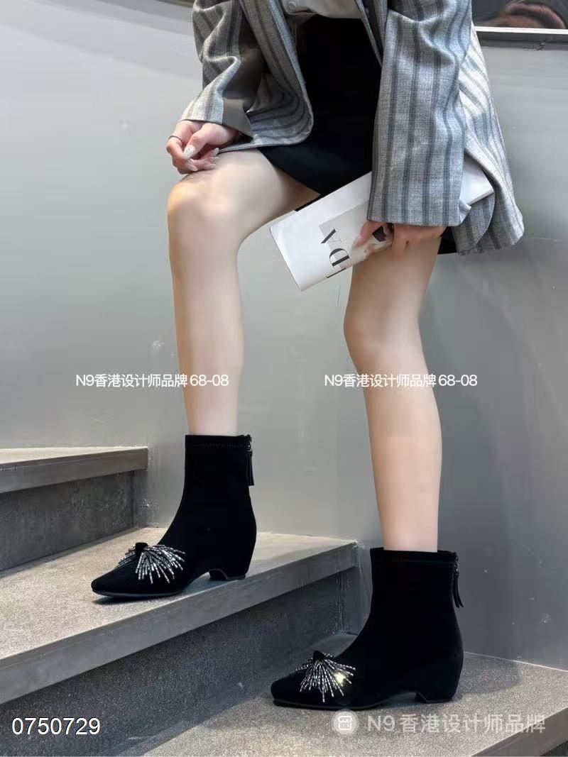 加绒短靴