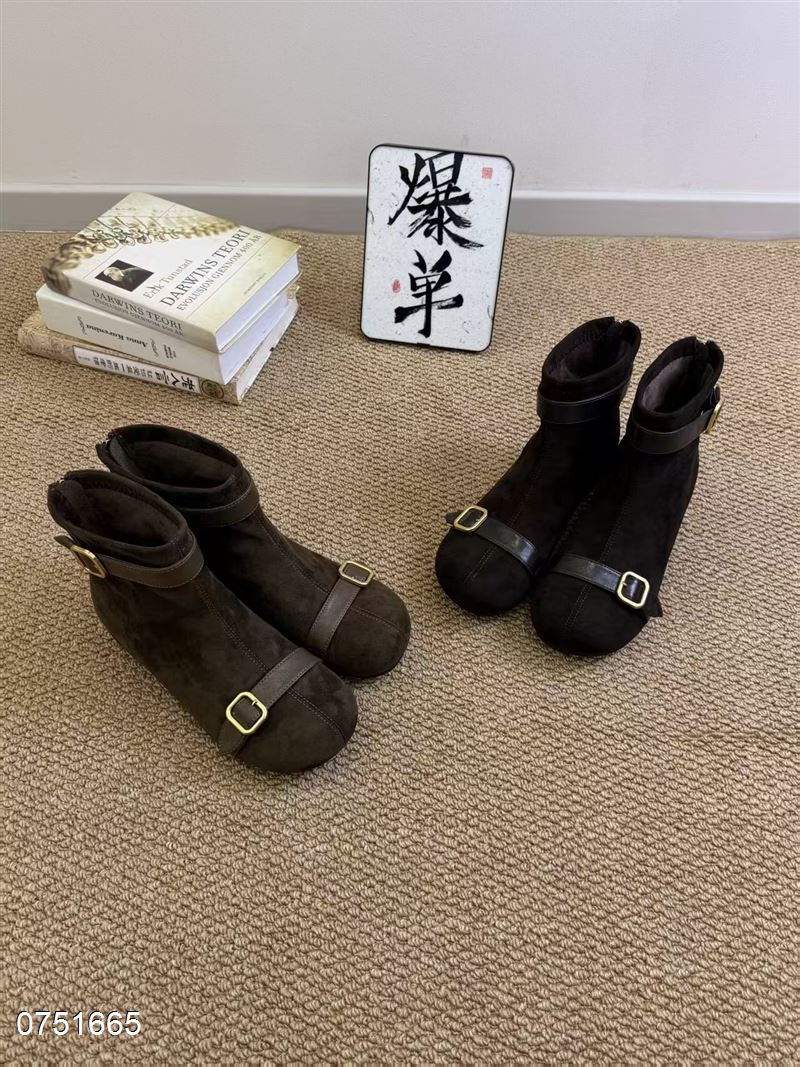 新款短靴11560