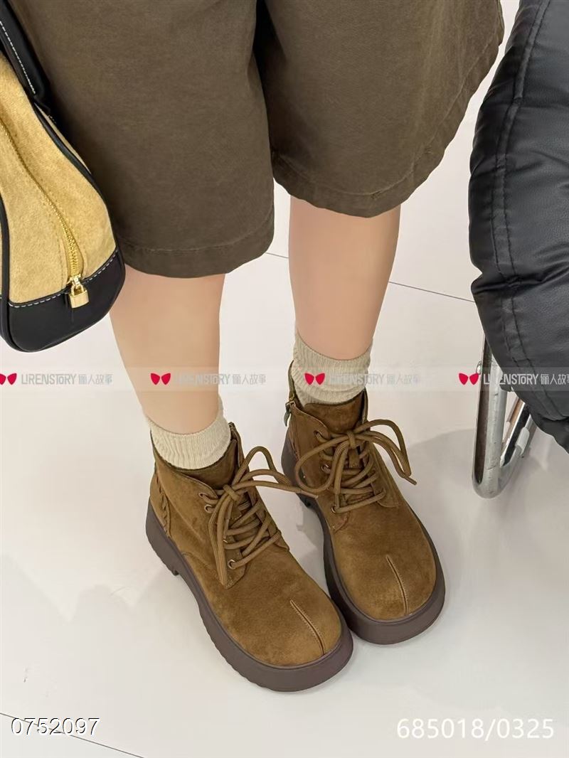 加绒短靴685018