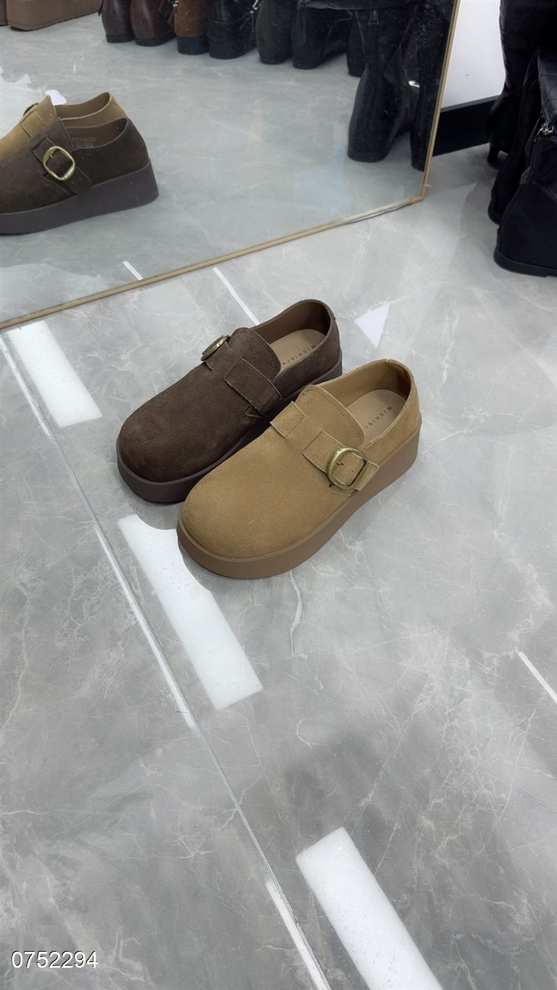 米诗思  磨砂牛皮