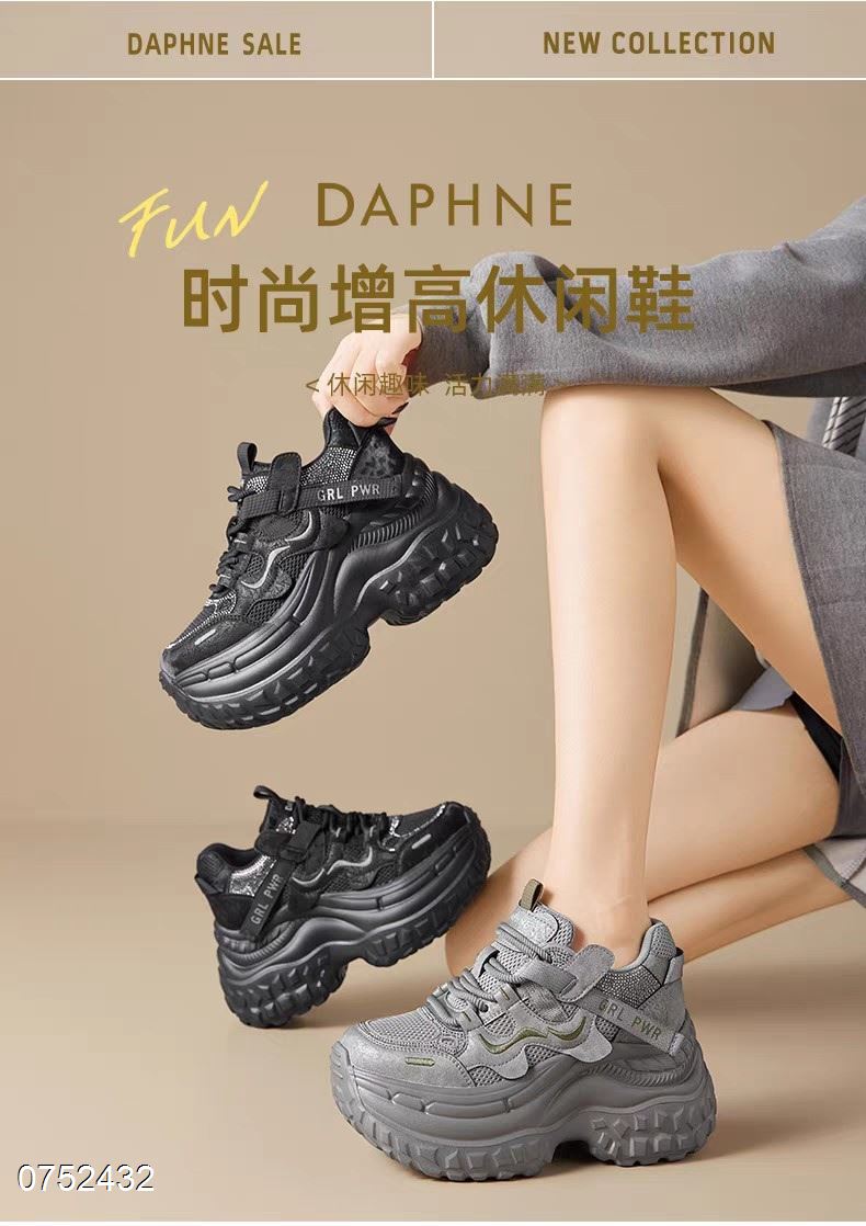 时尚休闲鞋